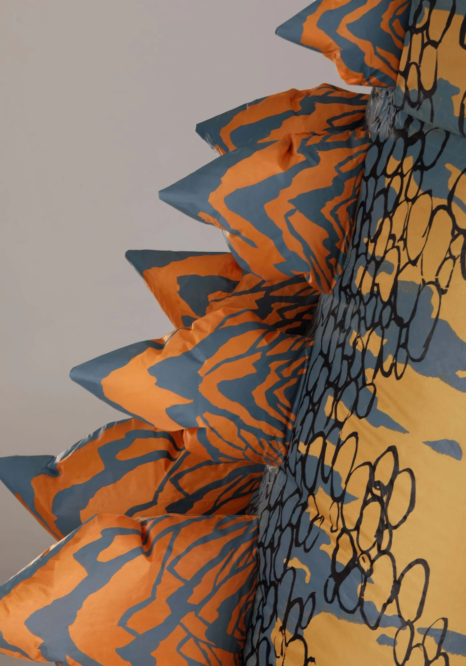 Adult Inflatable Stegosaurus Costume 4 Adult Inflatable Stegosaurus Costume - Image 4