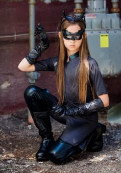 Girls Deluxe Catwoman Costume -Halloween Costumes Shop girls deluxe catwoman costume 2