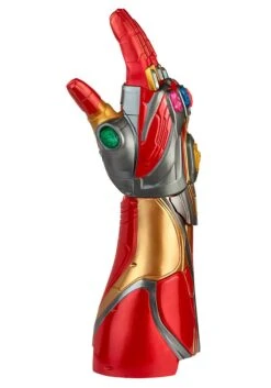 Hasbro Marvel Legends Avengers: Endgame Iron Man Nano Gauntlet Prop Replica -Halloween Costumes Shop marvel legends avengers endgame nano gauntlet pro alt 9
