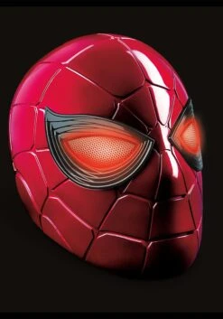 Hasbro Marvel Legends Series Spider-Man Iron Spider Electronic Helmet 17 Hasbro Marvel Legends Series Spider-Man Iron Spider Electronic Helmet -Halloween Costumes Shop marvel spider man iron spider electronic helmet alt 6