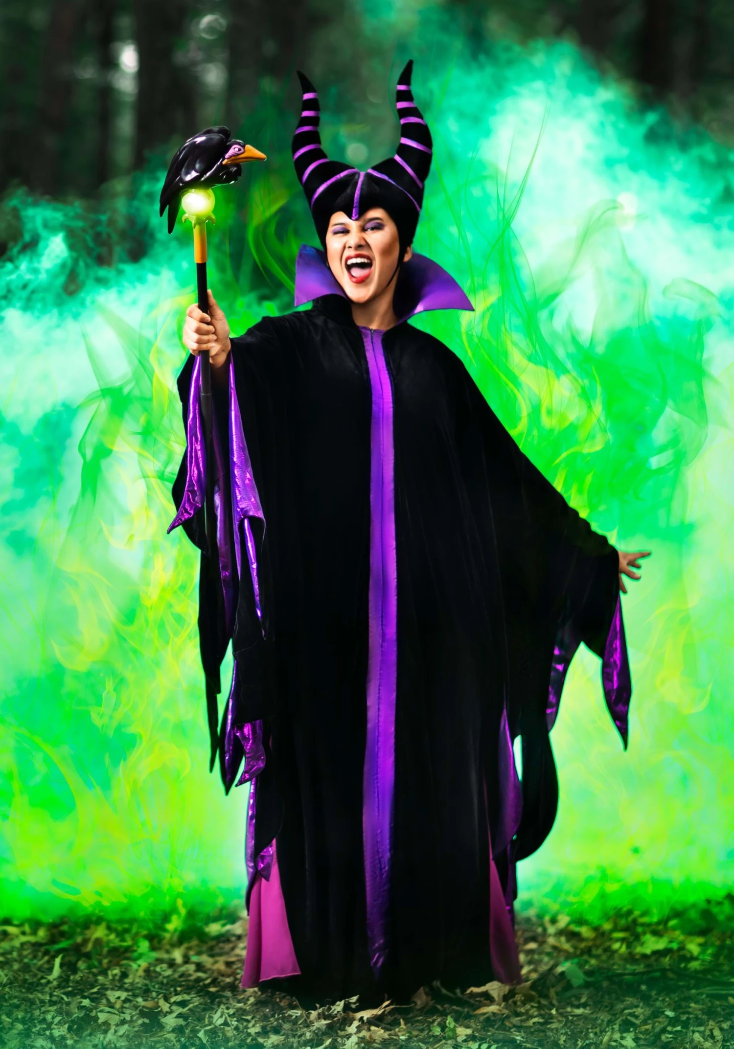 Plus Size Women's Classic Disney Maleficent Costume 2 Plus Size Women's Classic Disney Maleficent Costume - Image 2