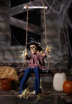 Outdoor Swinging Evil Scarecrow Decoration