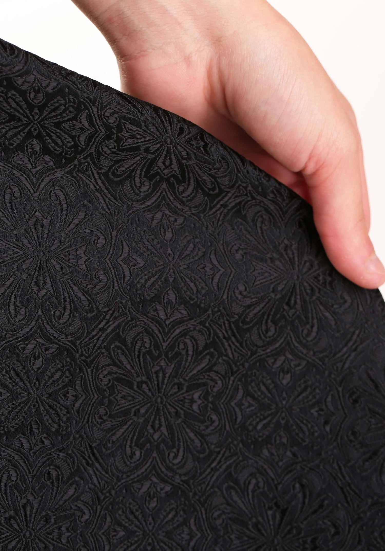 Ravishing Vampire Costume For Women 5 Ravishing Vampire Costume For Women - Image 5